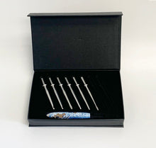 Load image into Gallery viewer, Interchangeable Crochet Hook Set