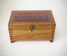 Load image into Gallery viewer, Diamond Pattern Keepsake Box