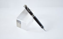 Load image into Gallery viewer, Black Cat Ballpoint Twist Pen