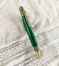 Load image into Gallery viewer, Celtic Elder Twist Pen