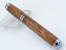 Load image into Gallery viewer, Exotic Wood Cigar Carrying Case