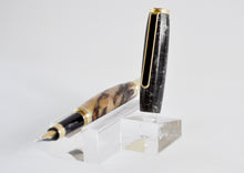 Load image into Gallery viewer, "Alden" Fountain Pen